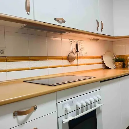 Διαμέρισμα Apartamento Torre Atalaya-teatinos Capital *
