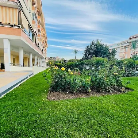 Apartamento Torre Atalaya-teatinos Capital Μάλαγα